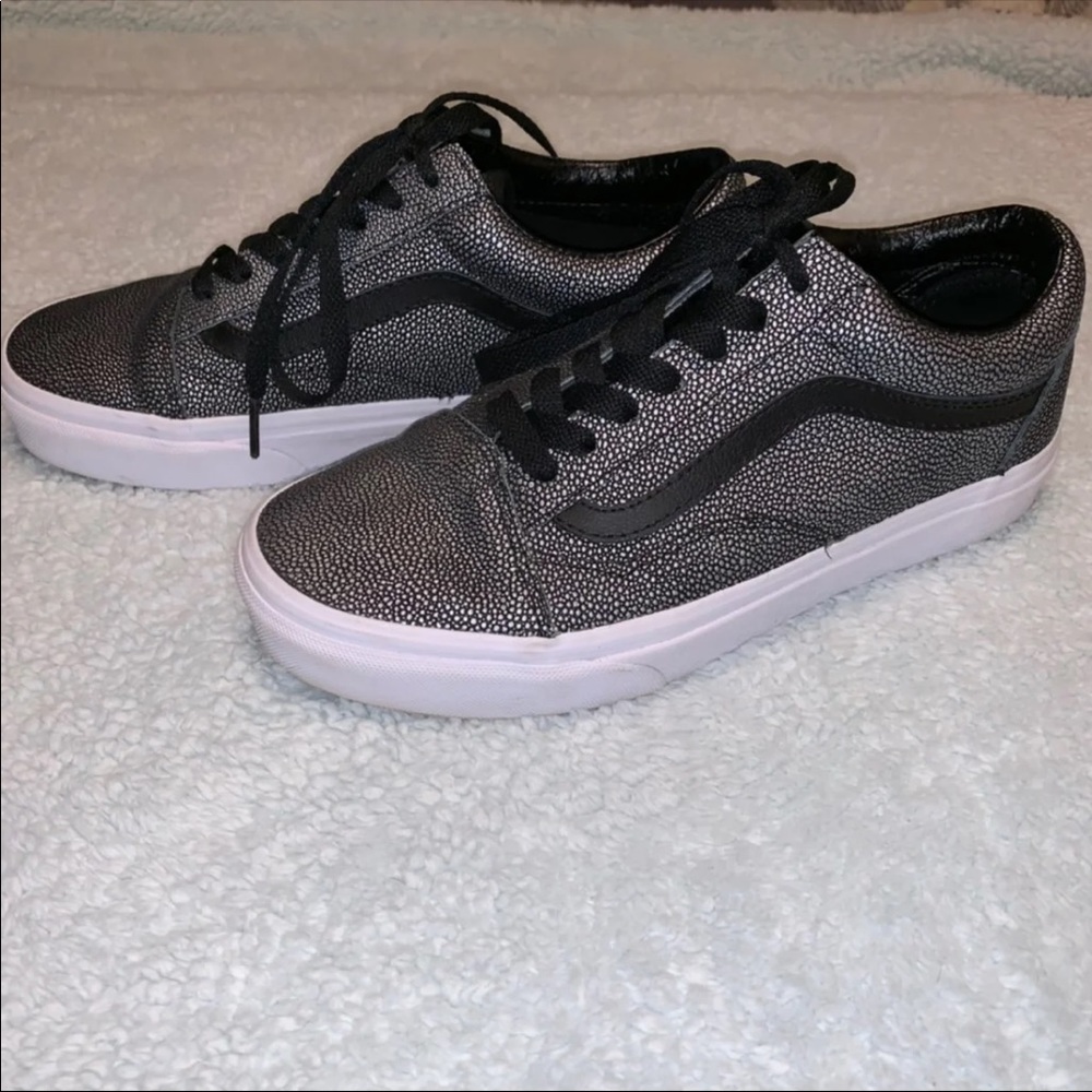 Vans Off the Wall Ward Low Rain Textured sneakers